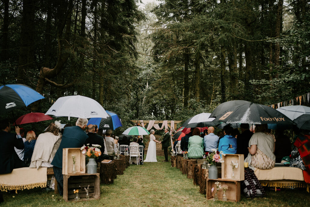 Lineham Farm Wedding with outdoor ceremony