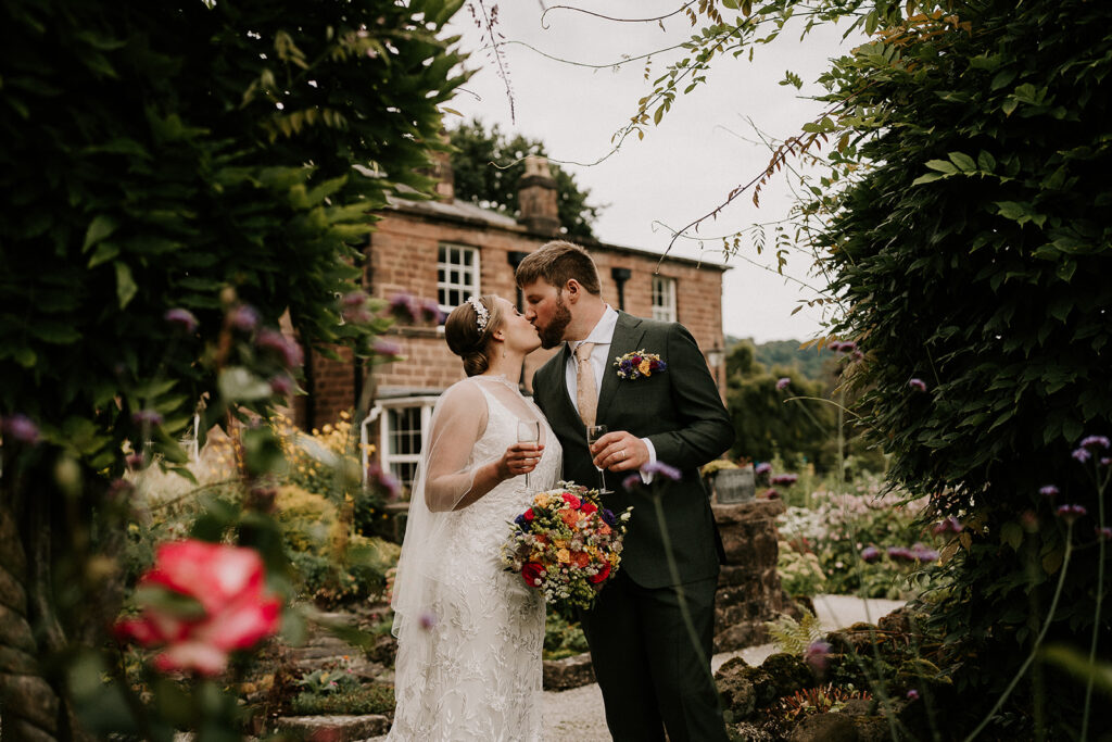 Wedding Photography at Oakhill Cromford wedding venue