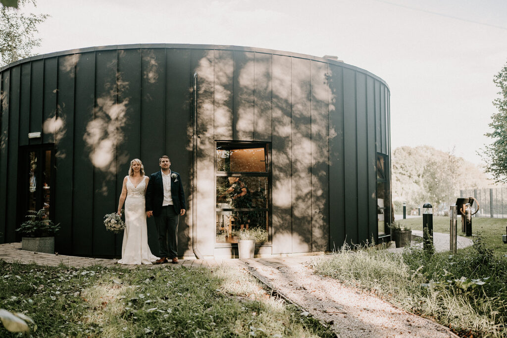 Wedding photos at Sudbury gasworks wedding venue